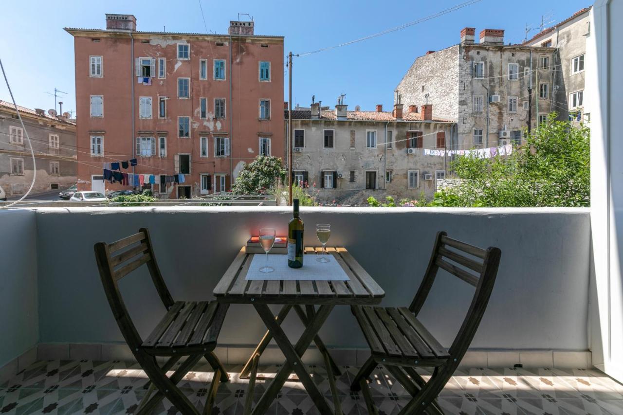 La Preziosa Rooms Pula Exteriér fotografie